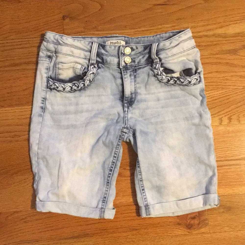 Mudd Girls Size 16 Bermuda Jean Shorts